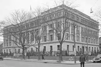 Central Library in the 1930s